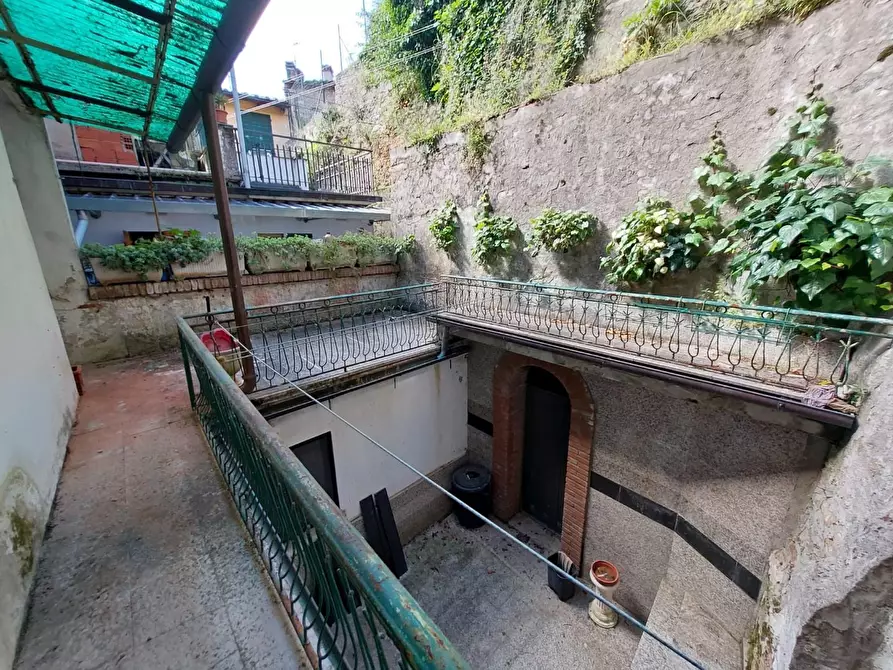 Immagine 20 di Appartamento in vendita  a Buti