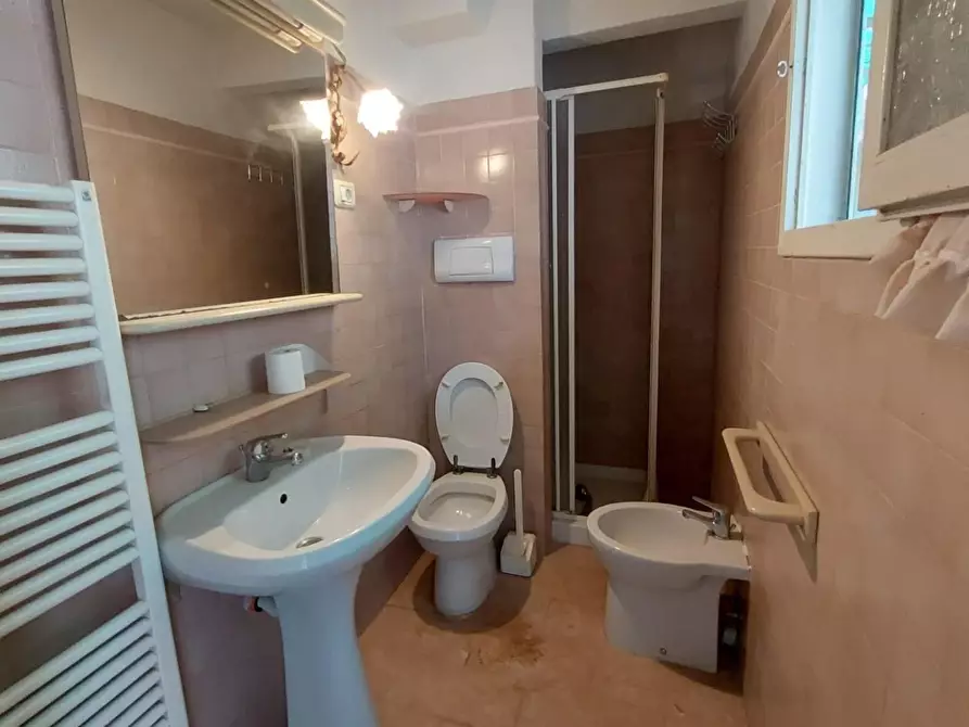 Immagine 18 di Appartamento in vendita  a Buti