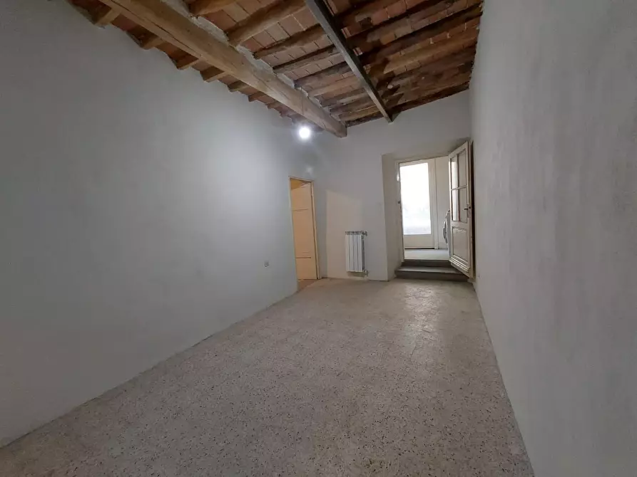 Immagine 10 di Appartamento in vendita  a Buti