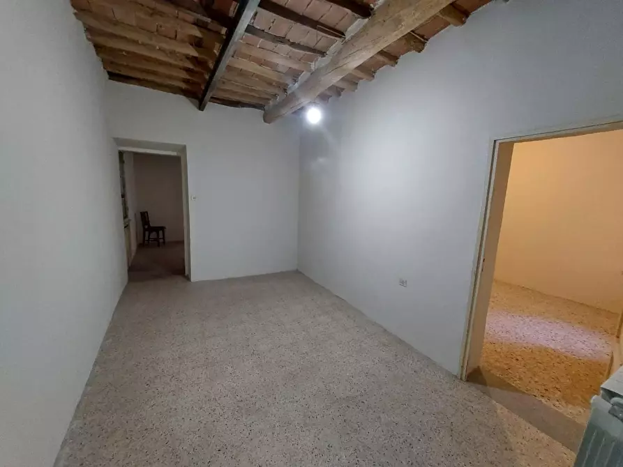 Immagine 12 di Appartamento in vendita  a Buti