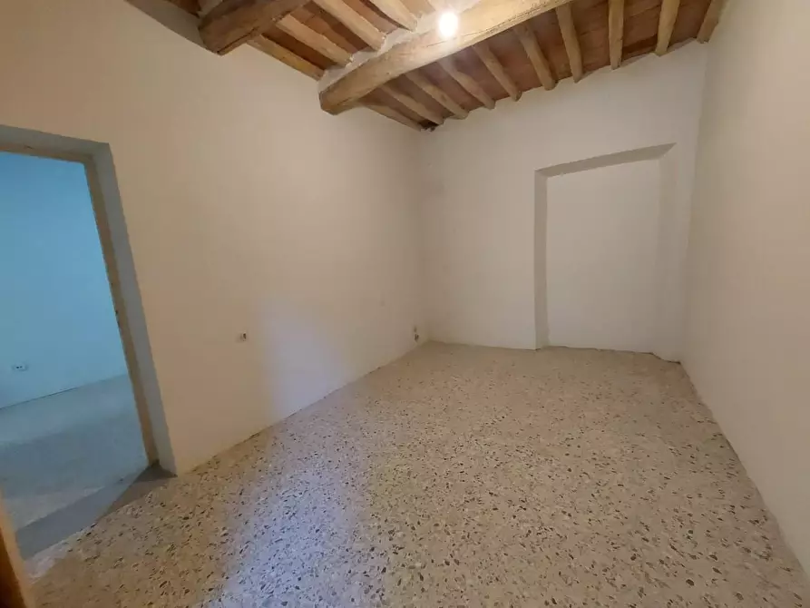 Immagine 14 di Appartamento in vendita  a Buti