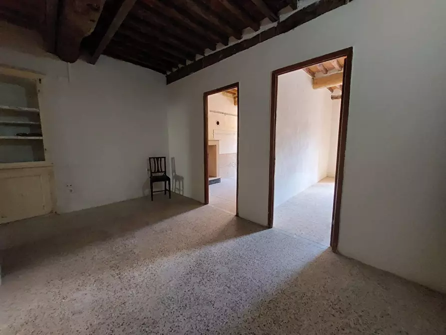 Immagine 2 di Appartamento in vendita  a Buti