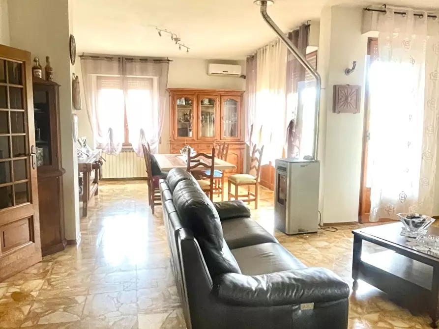 Immagine 17 di Casa bifamiliare in vendita  a Monteroni D'arbia
