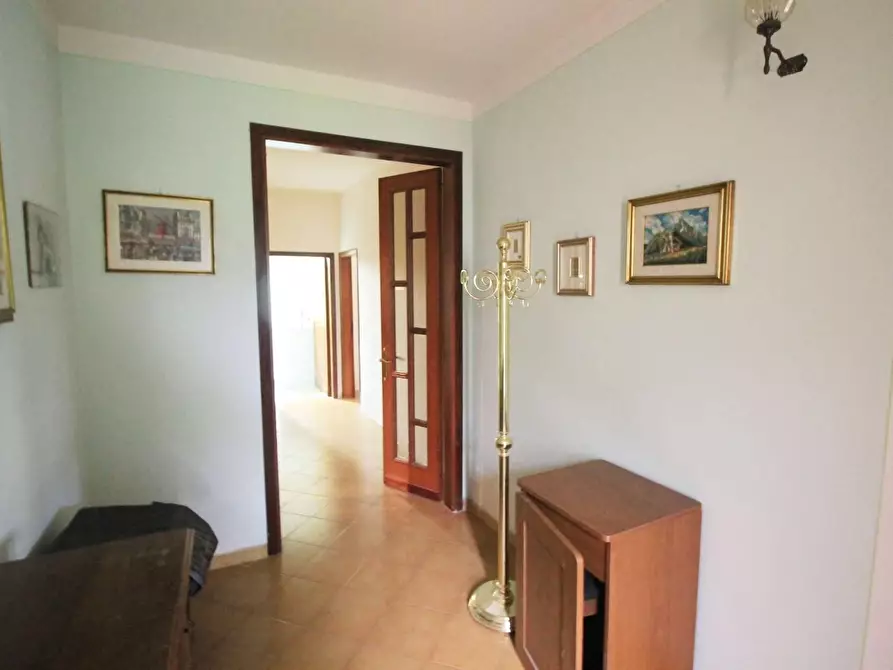 Immagine 20 di Casa colonica in vendita  a Empoli