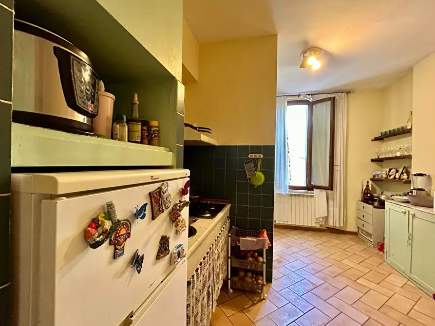 Immagine 6 di Appartamento in vendita  a Siena