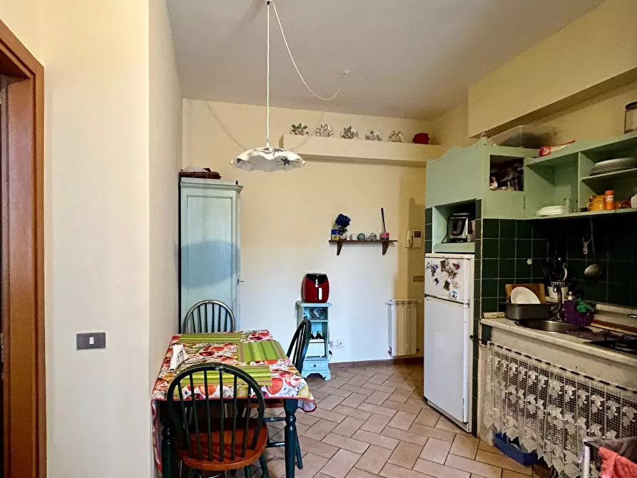 Immagine 5 di Appartamento in vendita  a Siena