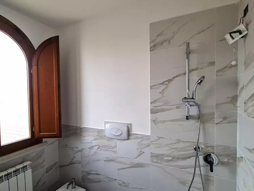 Immagine 5 di Casa bifamiliare in vendita  a San Miniato