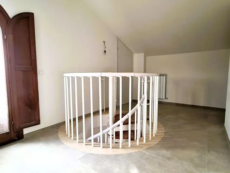 Immagine 7 di Casa bifamiliare in vendita  a San Miniato