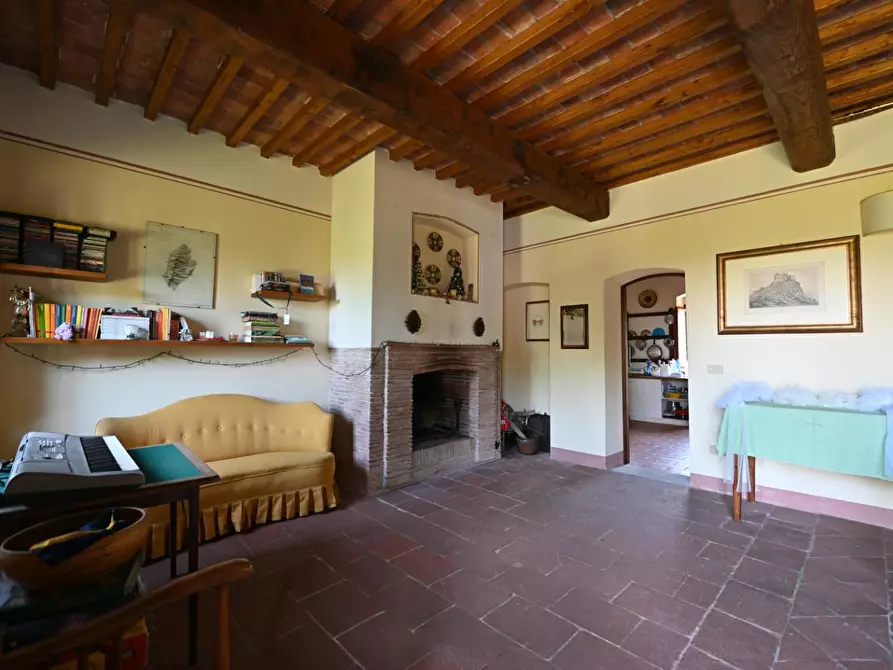 Immagine 5 di Villa in vendita  a Massarosa