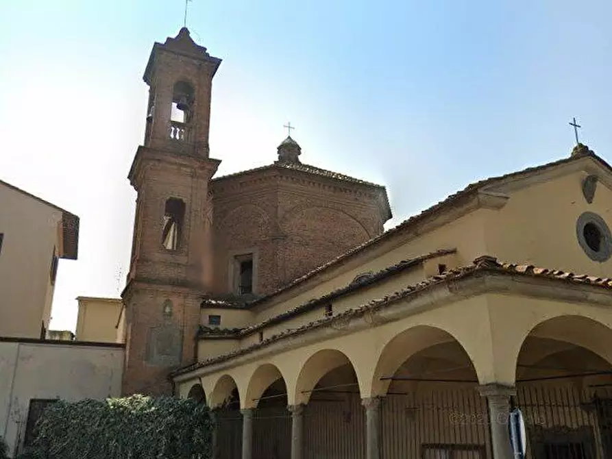 Immagine 11 di Locale commerciale in affitto  a Empoli