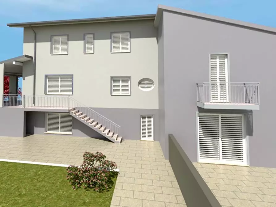 Immagine 3 di Casa trifamiliare in vendita  a Cascina