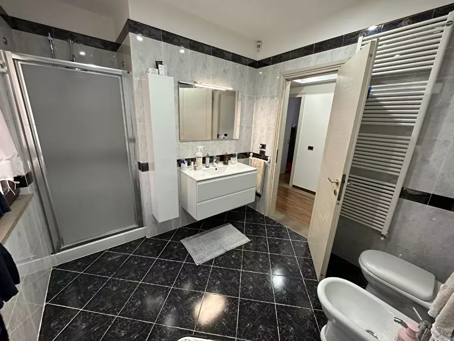 Immagine 31 di Appartamento in vendita  a Montelupo Fiorentino