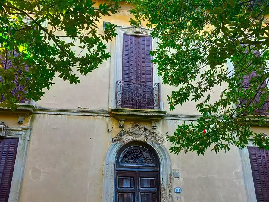 Immagine 4 di Villa in vendita  a Pisa