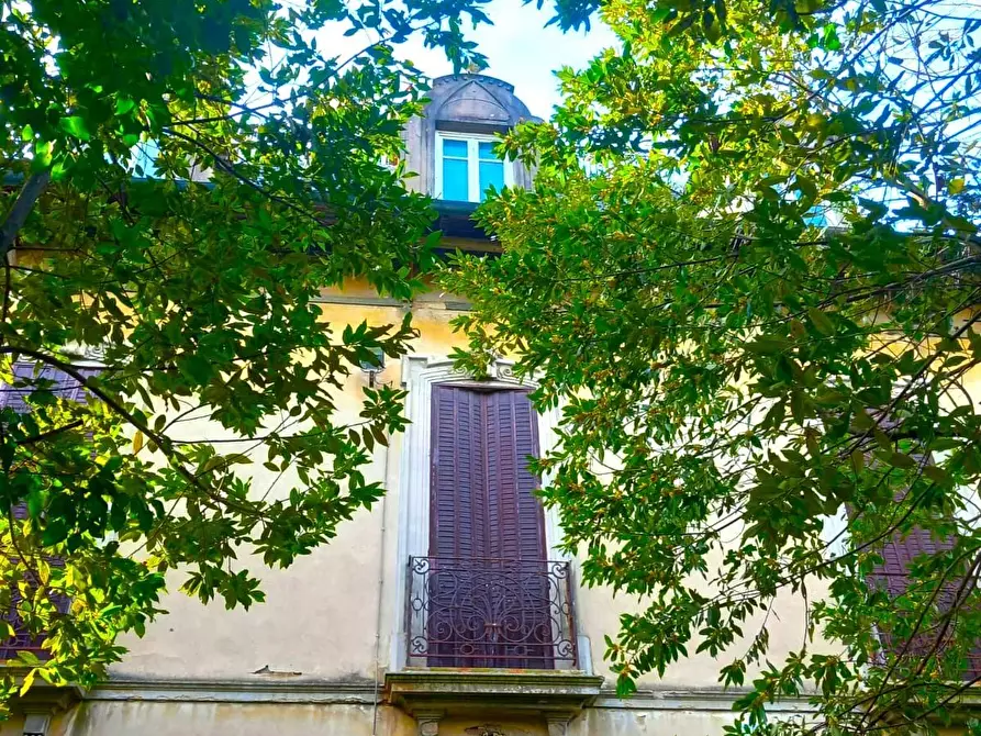 Immagine 12 di Villa in vendita  a Pisa