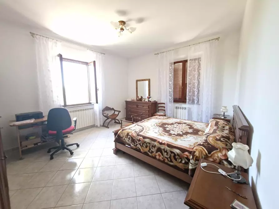 Immagine 8 di Terratetto in vendita  a Campiglia Marittima