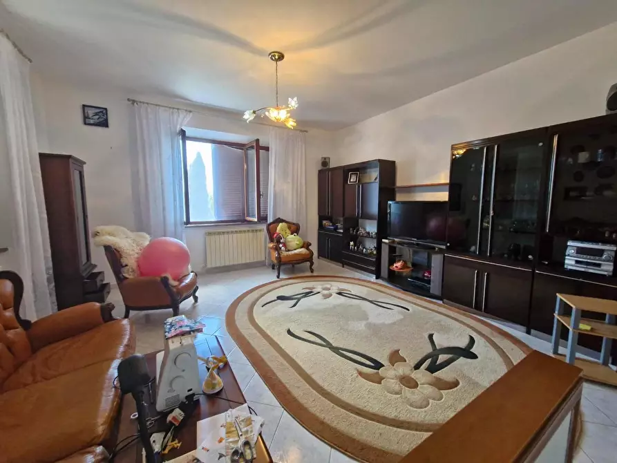 Immagine 3 di Terratetto in vendita  a Campiglia Marittima