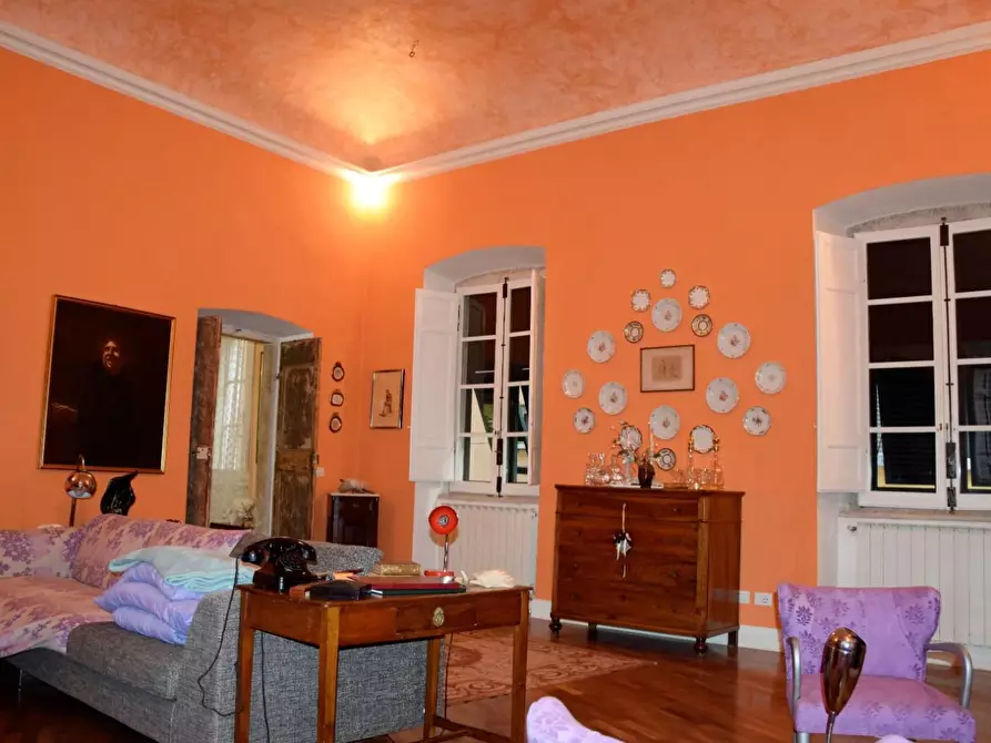 Immagine 35 di Appartamento in vendita  a Carrara