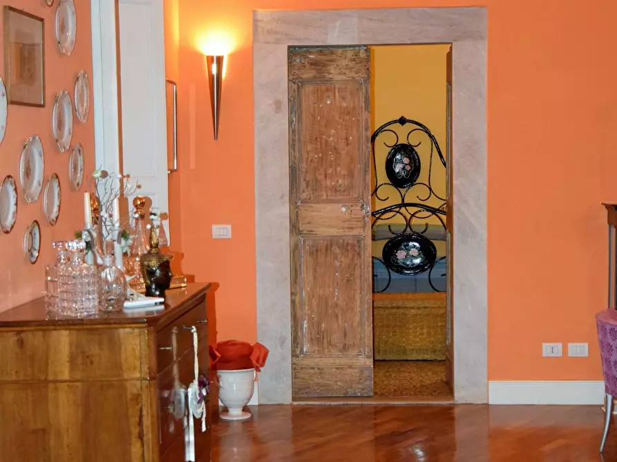 Immagine 47 di Appartamento in vendita  a Carrara