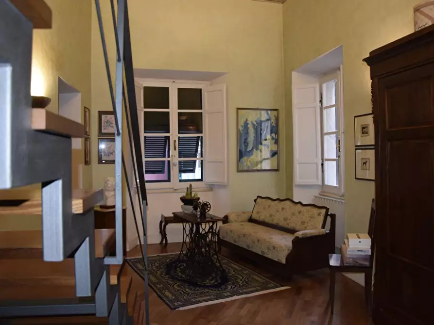 Immagine 4 di Appartamento in vendita  a Carrara