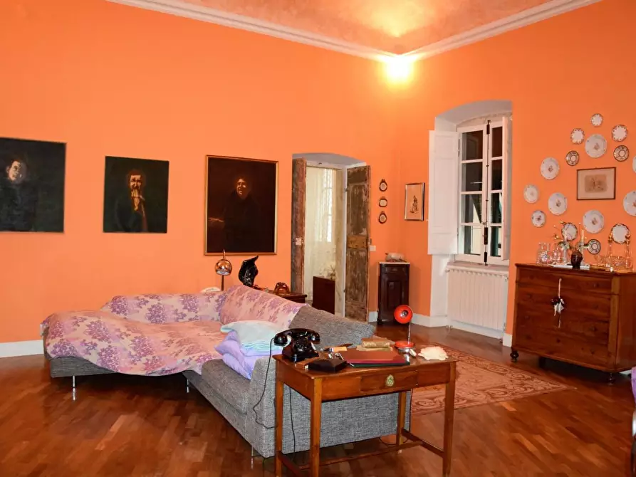 Immagine 37 di Appartamento in vendita  a Carrara