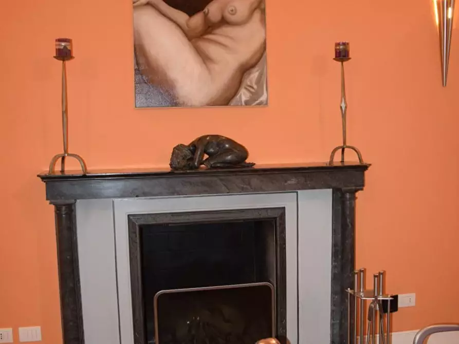 Immagine 41 di Appartamento in vendita  a Carrara