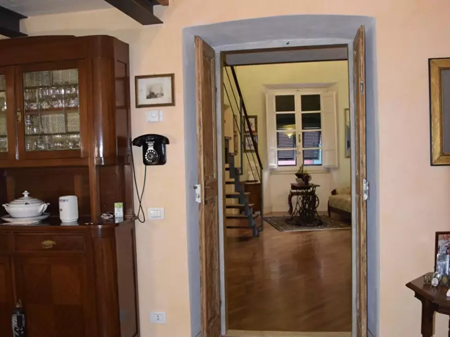 Immagine 19 di Appartamento in vendita  a Carrara