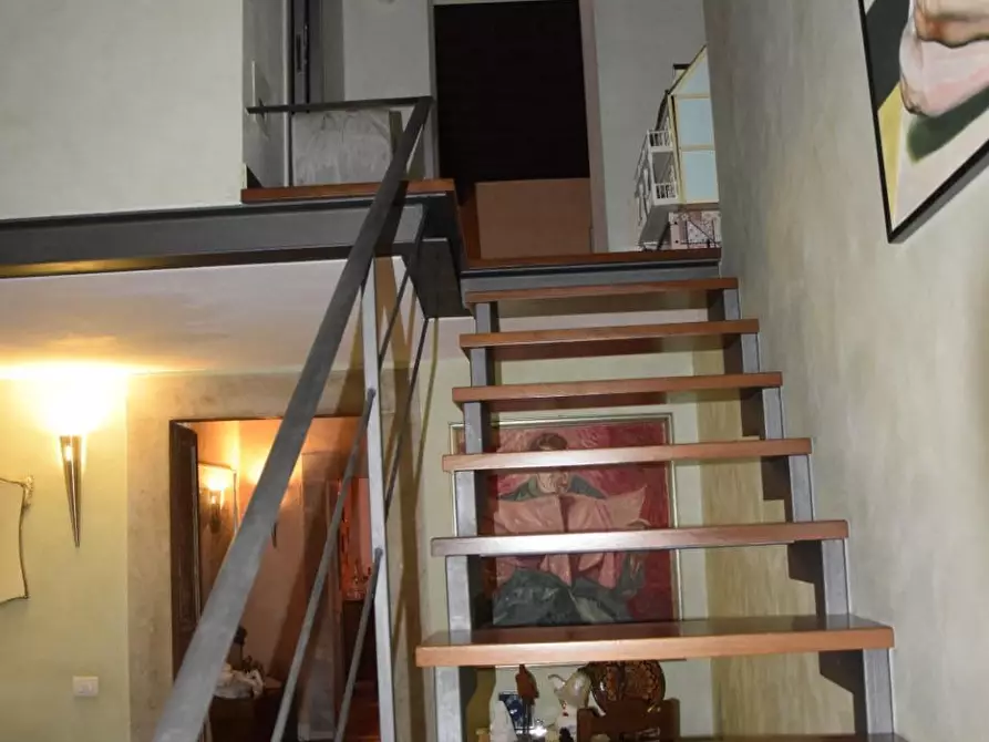 Immagine 5 di Appartamento in vendita  a Carrara