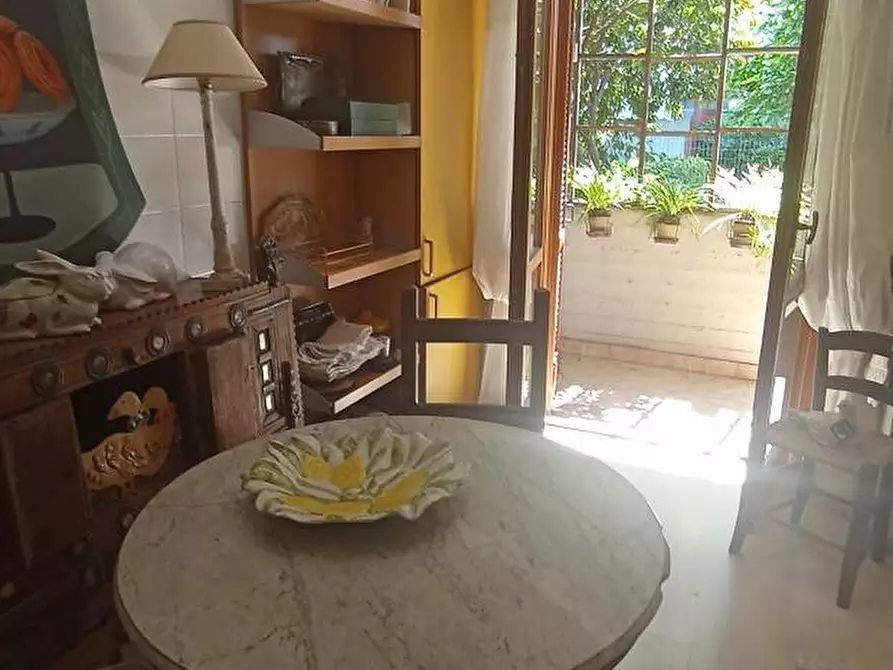 Immagine 14 di Villetta a schiera in vendita  a Carrara