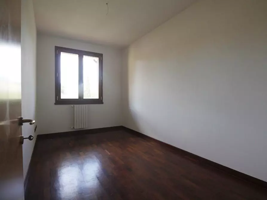 Immagine 12 di Appartamento in vendita  a Vinci