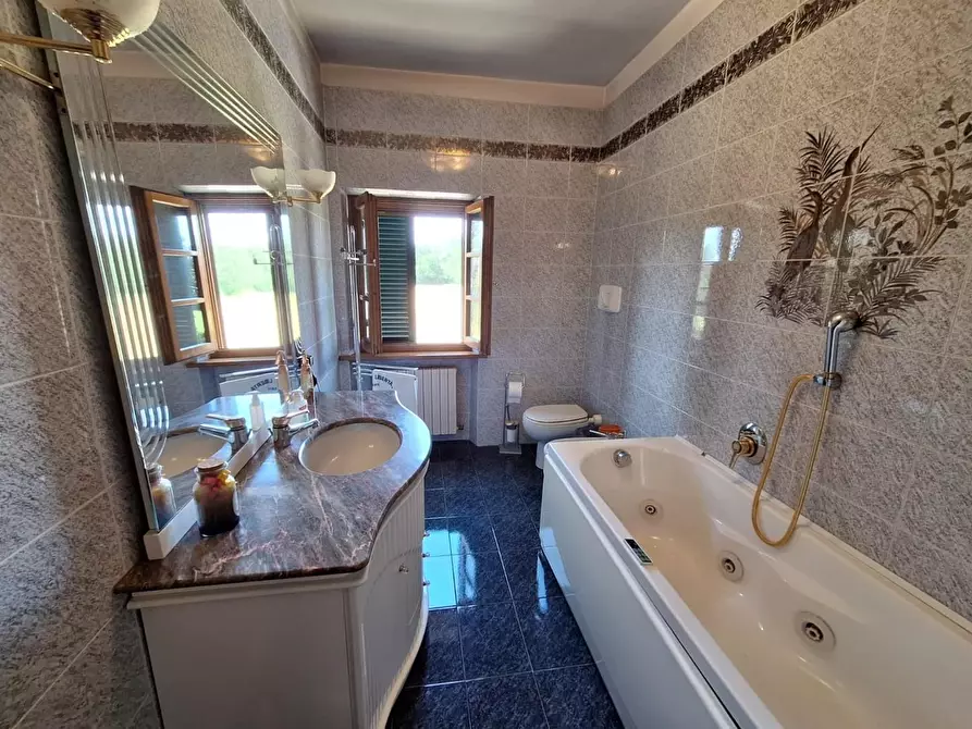 Immagine 28 di Casa semindipendente in vendita  a Castelfranco Di Sotto