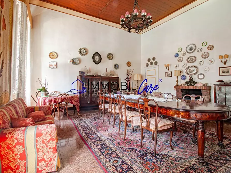 Immagine 15 di Appartamento in vendita  a Livorno