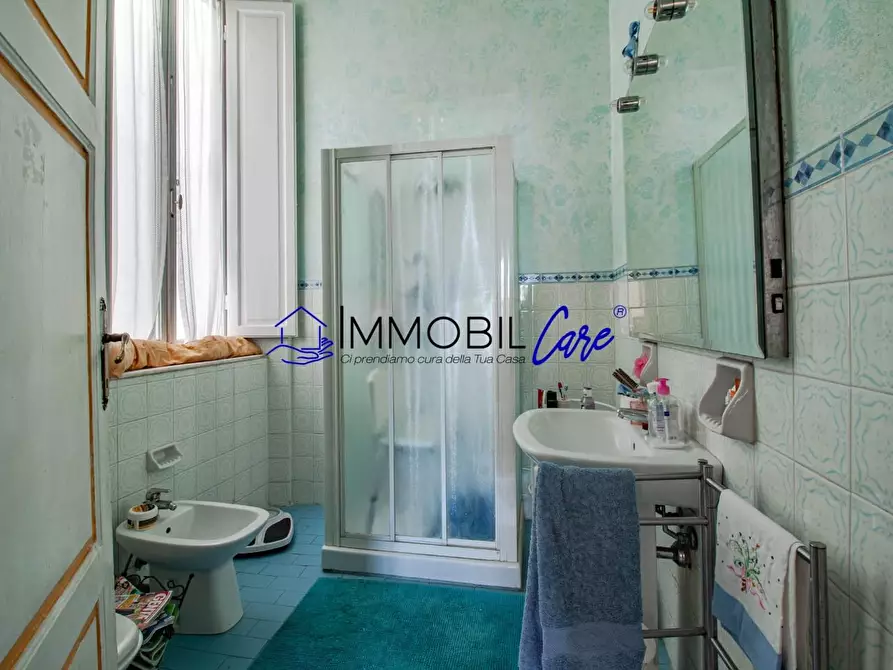 Immagine 8 di Appartamento in vendita  a Livorno