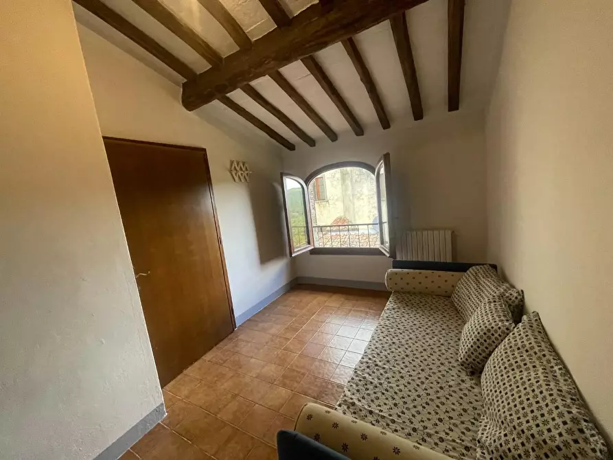 Immagine 5 di Appartamento in vendita  a Castellina In Chianti