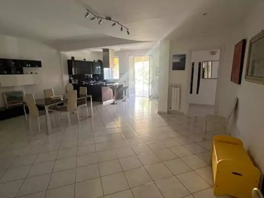 Immagine 3 di Casa semindipendente in vendita  a Fosdinovo