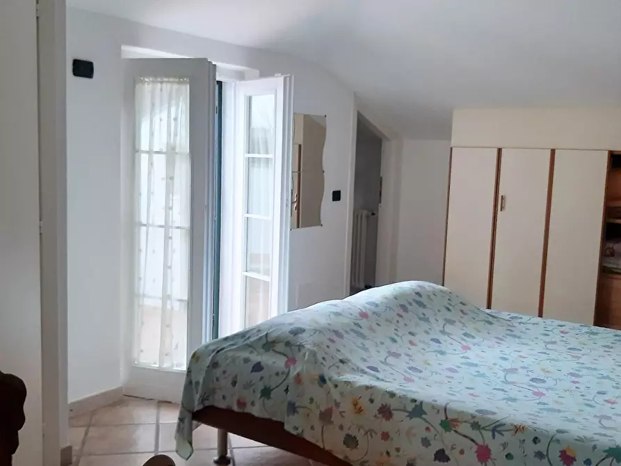 Immagine 38 di Villa in vendita  a Carrara