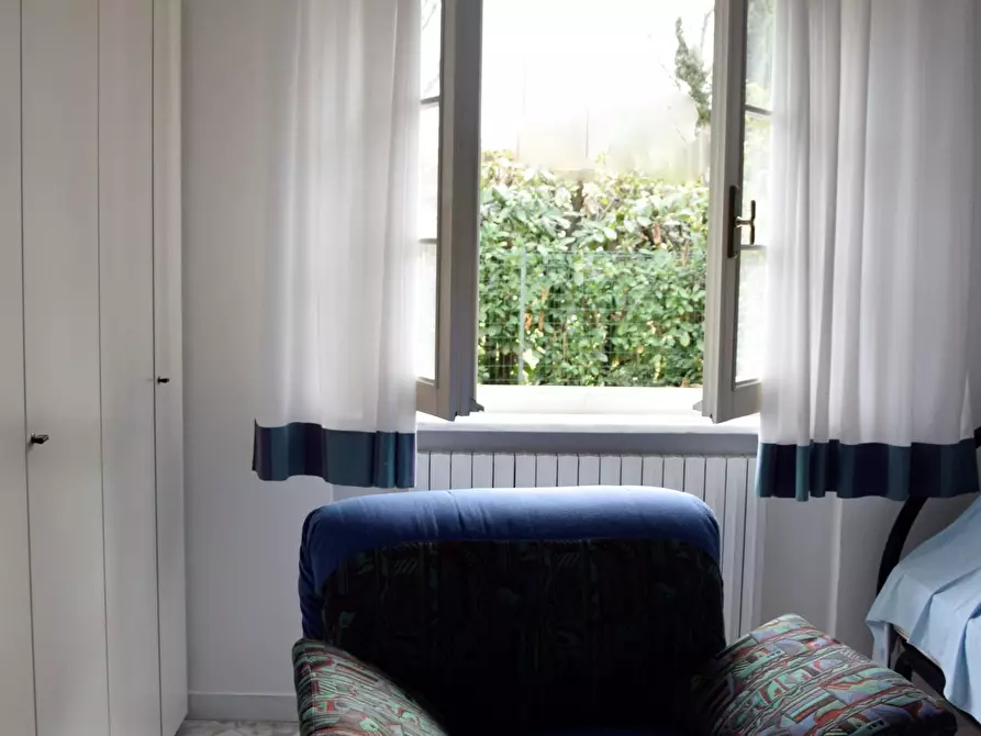 Immagine 32 di Villa in vendita  a Carrara