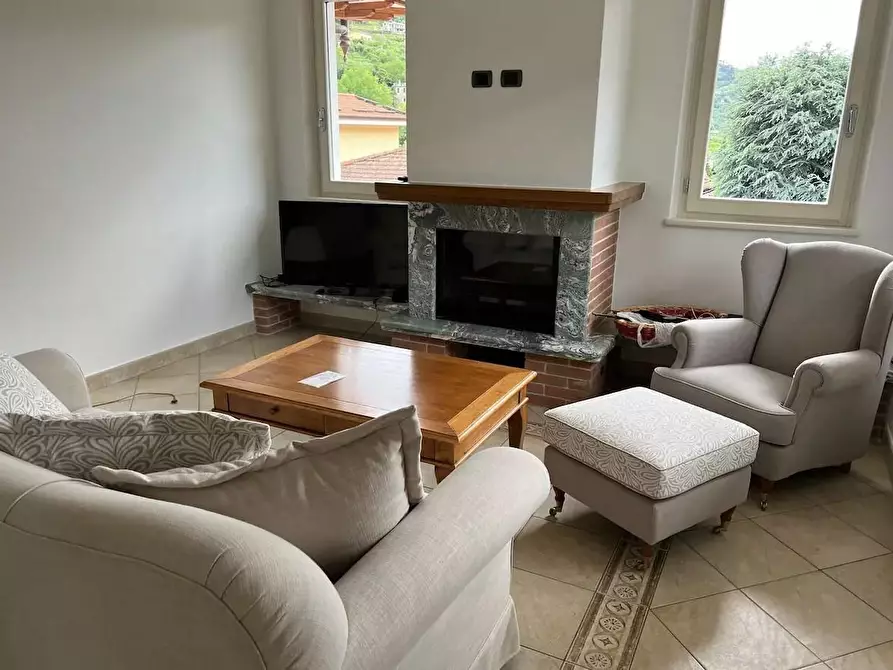 Immagine 14 di Villa in vendita  a Pietrasanta