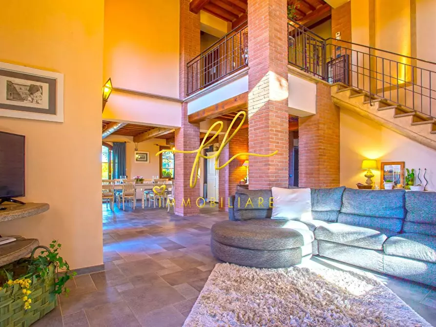 Immagine 30 di Villa in vendita  a Peccioli