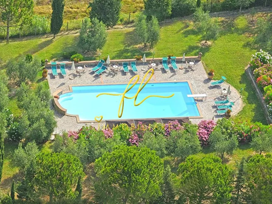 Immagine 3 di Agriturismo in vendita  a Peccioli