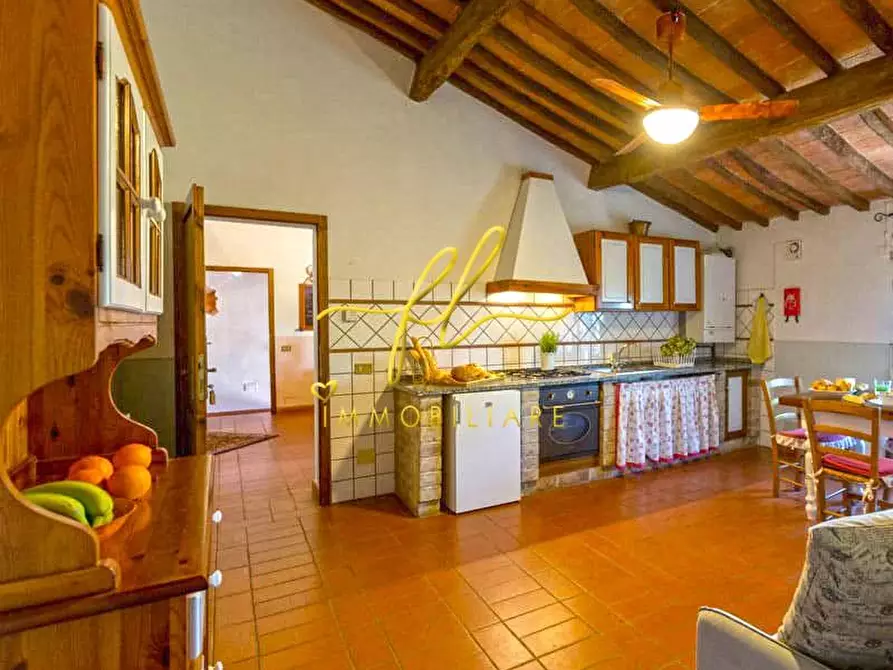 Immagine 41 di Agriturismo in vendita  a Peccioli