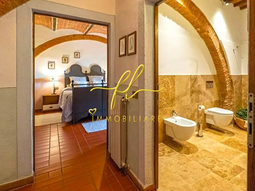 Immagine 57 di Agriturismo in vendita  a Peccioli