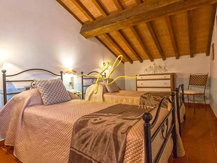 Immagine 47 di Agriturismo in vendita  a Peccioli
