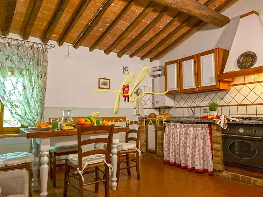 Immagine 40 di Agriturismo in vendita  a Peccioli
