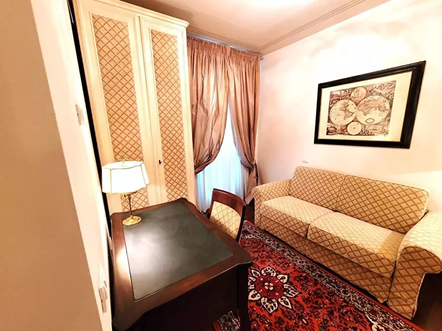 Immagine 12 di Appartamento in vendita  a Massa