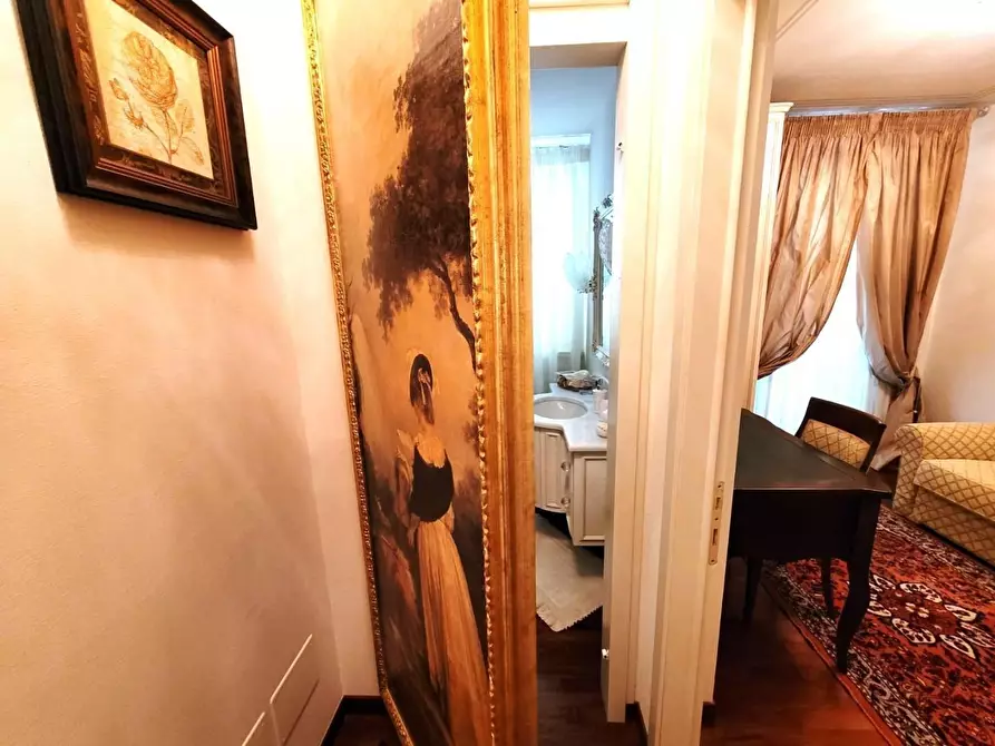 Immagine 14 di Appartamento in vendita  a Massa