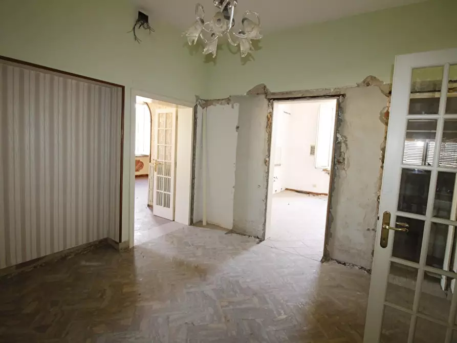 Immagine 9 di Appartamento in vendita  a Colle Di Val D'elsa