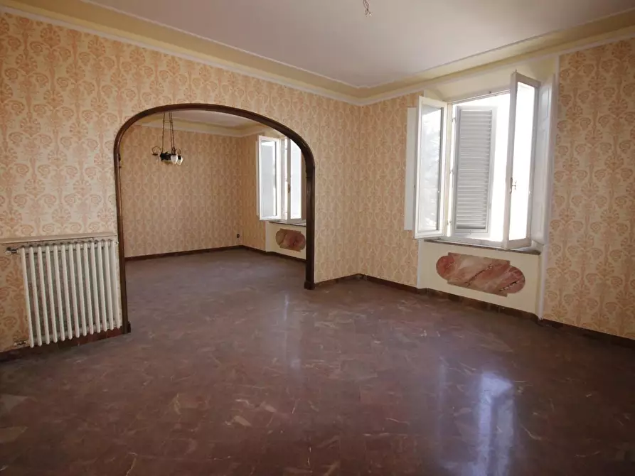 Immagine 3 di Appartamento in vendita  a Colle Di Val D'elsa