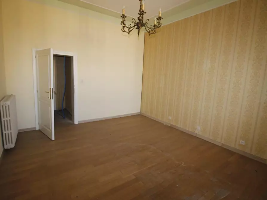 Immagine 24 di Appartamento in vendita  a Colle Di Val D'elsa