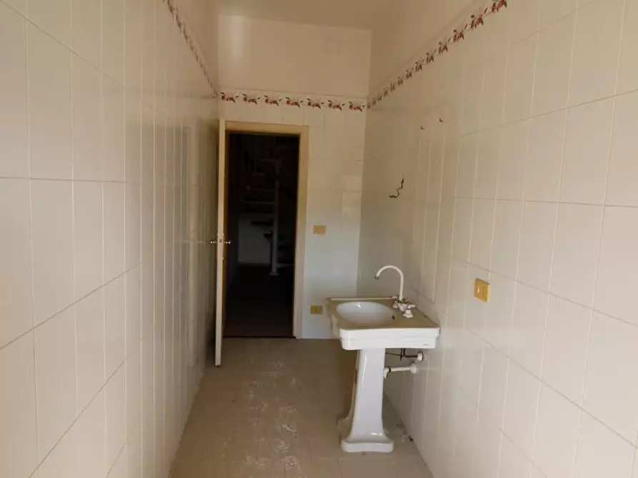 Immagine 15 di Appartamento in vendita  a Colle Di Val D'elsa