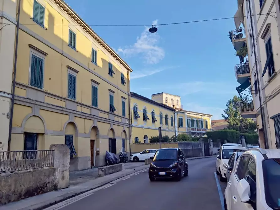 Immagine 47 di Terratetto in vendita  a Pisa